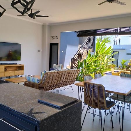 Villa Bintang 罗威那 外观 照片