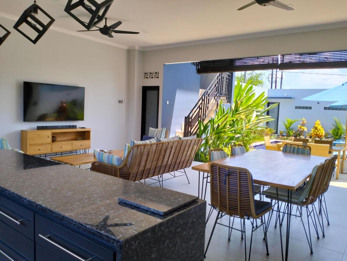 Villa Bintang 罗威那 外观 照片